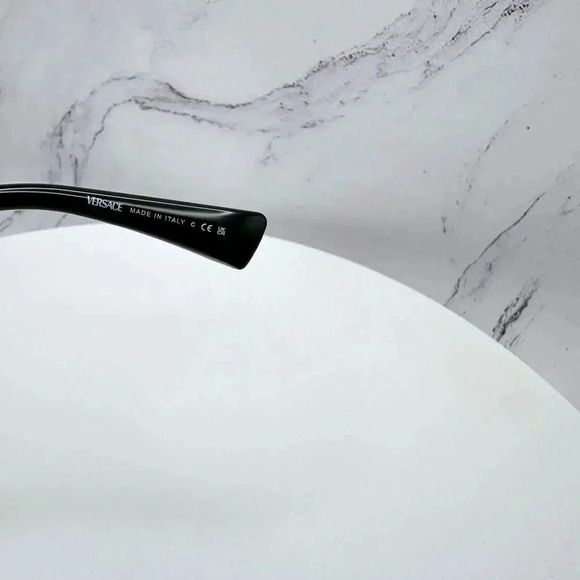 Versace Sunglasses Gold Rectangle Metal Logo Black Retro Italy 100% Authentic - Picture 9 of 16